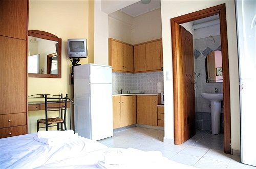 Photo 8 - Tsertos Apartments