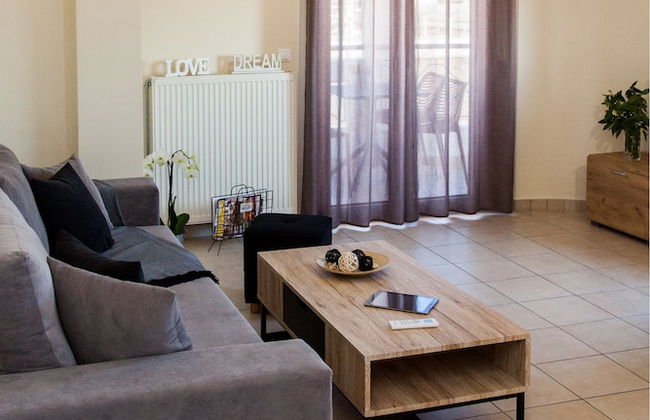Glamour Rooftop Apartment near Athens - Foto 24