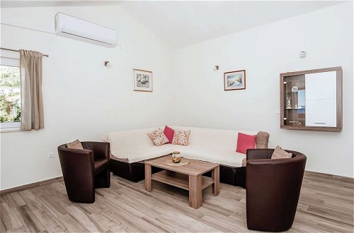 Foto 10 - Modern Apartment in Starigrad Paklenica