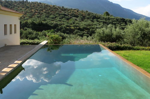 Photo 32 - Luxurious Sea & Olive Private Villa - Pool