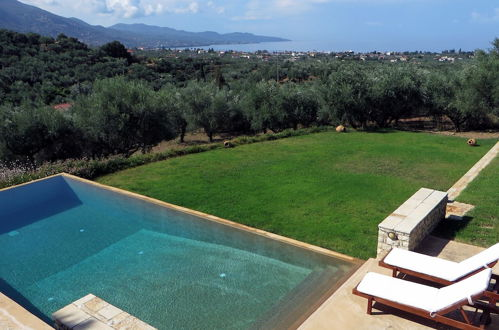 Foto 31 - Luxurious Sea & Olive Private Villa - Pool