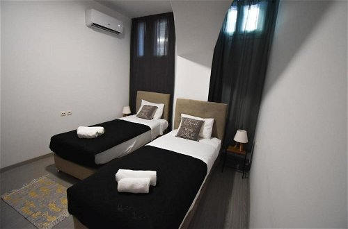Foto 3 - The Aristotelian Suites by Athens Stay