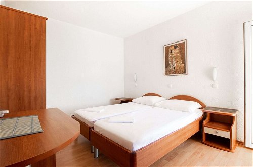 Foto 5 - Snug Apartment in Celina With Swimming Pool