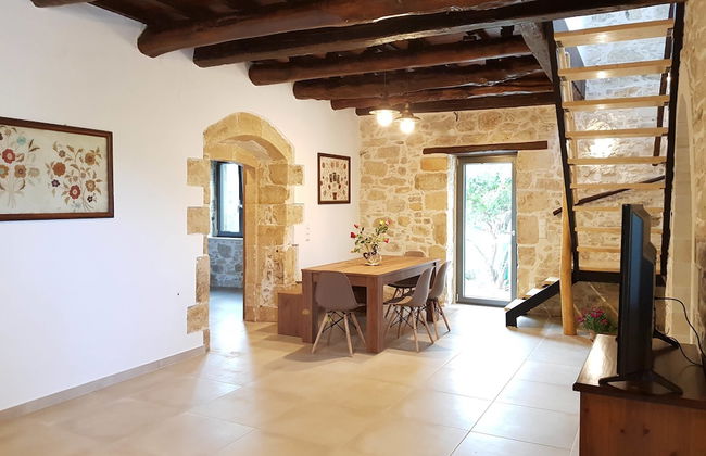 Traditional Villa in Fres - Photo 32