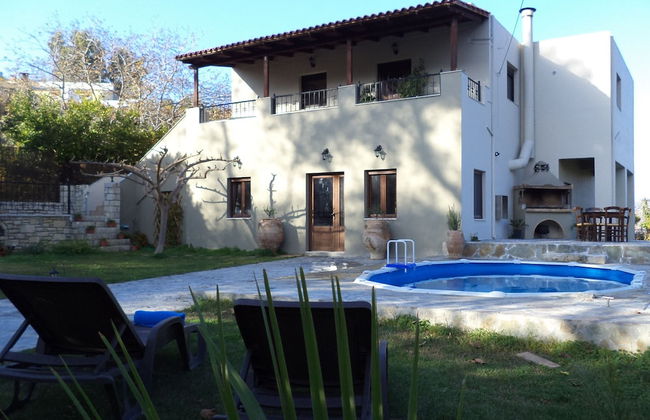 Rural Spacious Villa with Pool at Central Crete - Photo 32