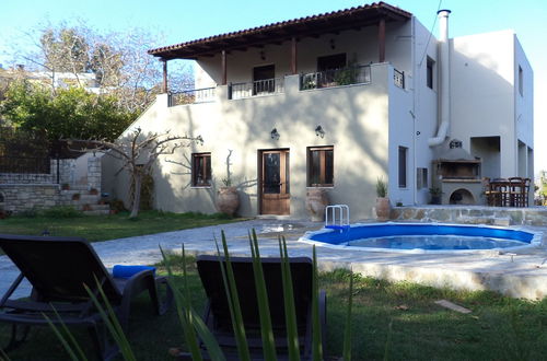 Foto 32 - Rural Spacious Villa with Pool at Central Crete