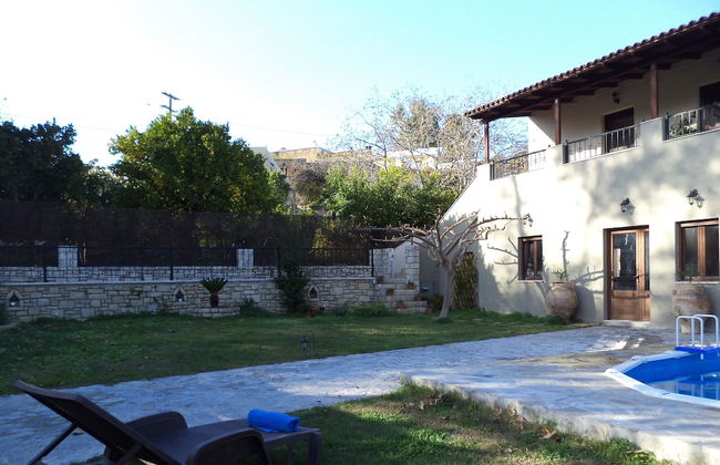 Rural Spacious Villa with Pool at Central Crete - Photo 26