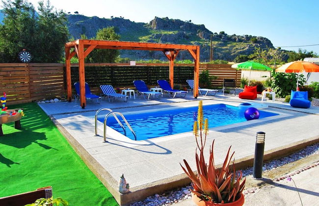 Stergios Villa - Photo 11
