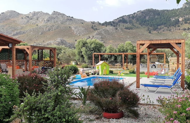 Stergios Villa - Photo 23