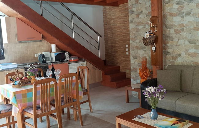 Stergios Villa - Photo 2