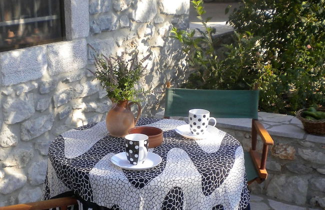 Holiday Home With Garden in Leonidio - Foto 21