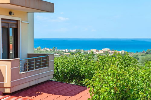 Photo 25 - 3 Villas Next to Each Other with Pool & Sea View