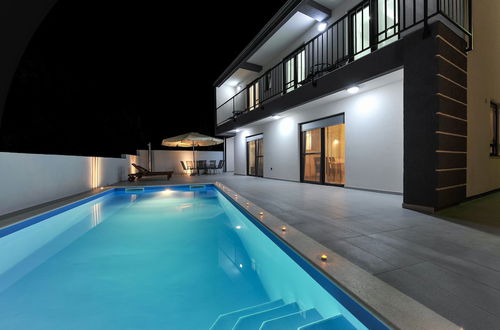 Photo 1 - Villa Lily