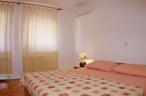 Photo 3 - Apartment near Beach and Historical Center of Pula