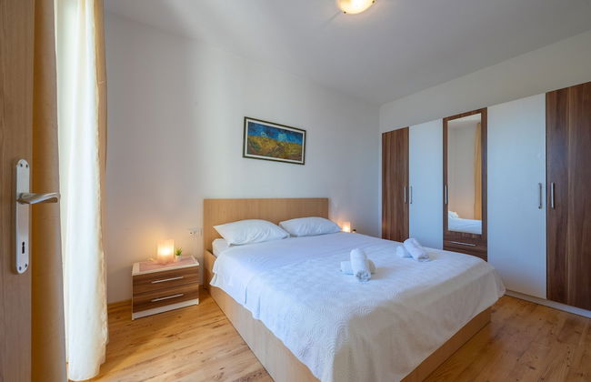 Apartments Ena - Photo 2