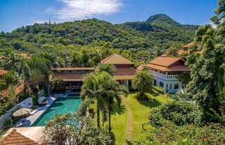 Photo 1 - Bali Style Mansion in Great Location WL2