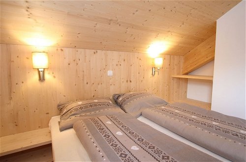 Foto 4 - Wooden Chalet in Hohentauern With Sauna