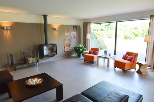 Photo 15 - Luxurious Holiday Home in Profondeville Ardennes