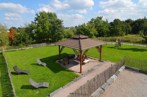 Photo 34 - Luxurious Holiday Home in Profondeville Ardennes With Sauna