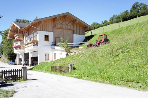 Photo 20 - Spacious Villa With Sauna