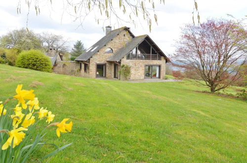 Photo 1 - Villa With 5 Bedrooms and 4 Bathrooms With a Beautiful View on the Ardennes