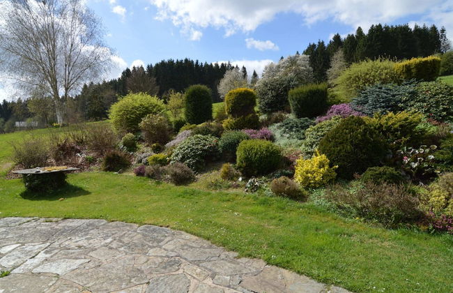 Hillside Retreat With Pond - Foto 36