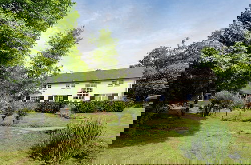 Foto 34 - Holiday Home With Garden in Houffalize