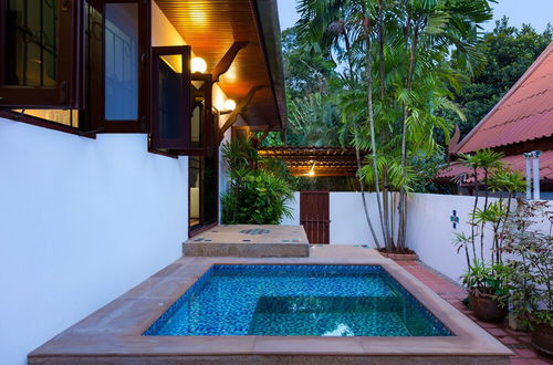 Photo 15 - Blissful Jacuzzi Living at Villa Nikkie2