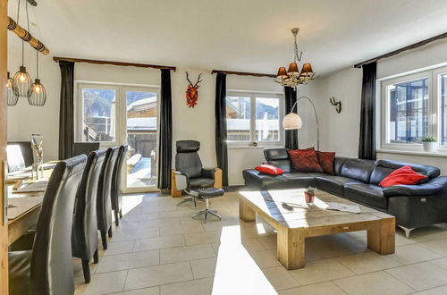 Foto 12 - Luxury Holiday Home in Brixen im Thale Near Ski Area