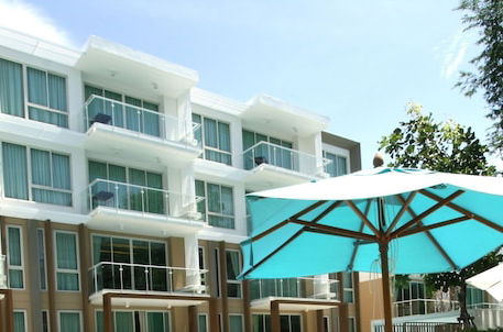 Photo 33 - Luxury Beachfront Condo Hua Hin