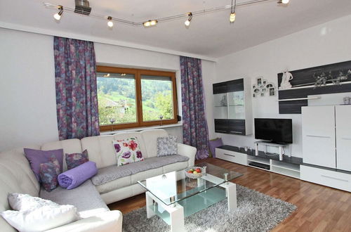 Foto 8 - Spacious Apartment in Stumm Tyrol With Balcony