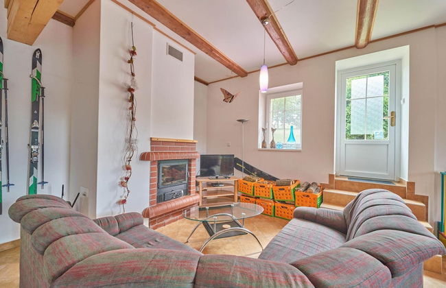Spacious Mountain Retreat - Photo 19