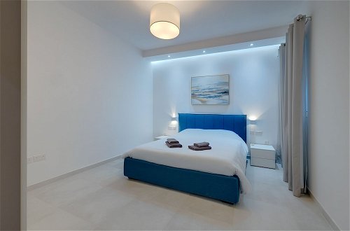 Photo 4 - Deluxe Apartment With Valletta and Harbour Views