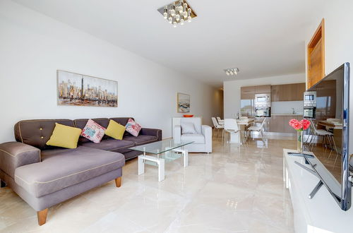 Photo 9 - Marvellous 3BR Penthouse in Central St Julian's