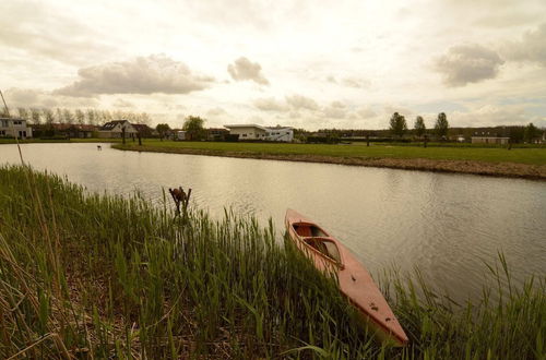 Photo 41 - Lush Holiday Villa at Lovely Location in Zeewolde