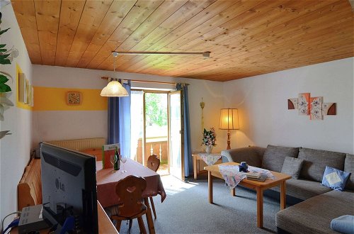 Foto 6 - Fantastic Apartment Near Oberammergau