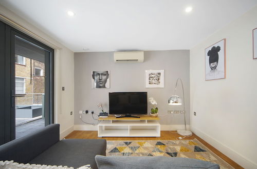 Foto 34 - Modern Apartments in Bayswater Central London WiFi & Aircon - by City Stay London