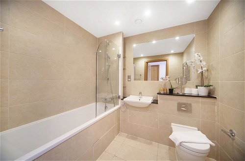Foto 49 - Modern Apartments in Bayswater Central London WiFi & Aircon - by City Stay London