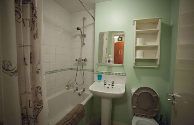 Glasgow Scotstoun Apartments - Photo 20