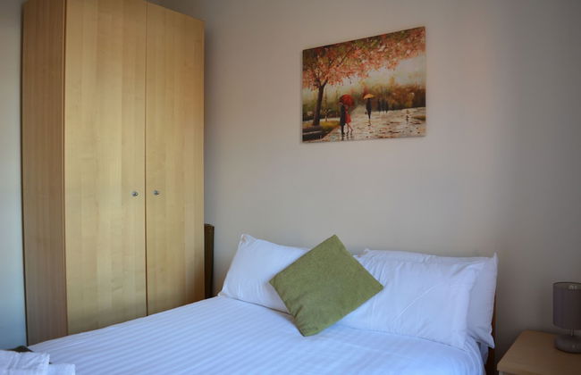 Glasgow Scotstoun Apartments - Photo 10