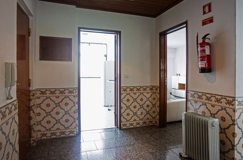 Photo 14 - Charming 2 Bedroom Apartment in Lisbon