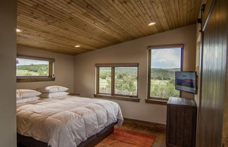 Photo 3 - Royal Gorge Cabins