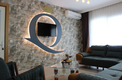 Photo 21 - Quars Suite