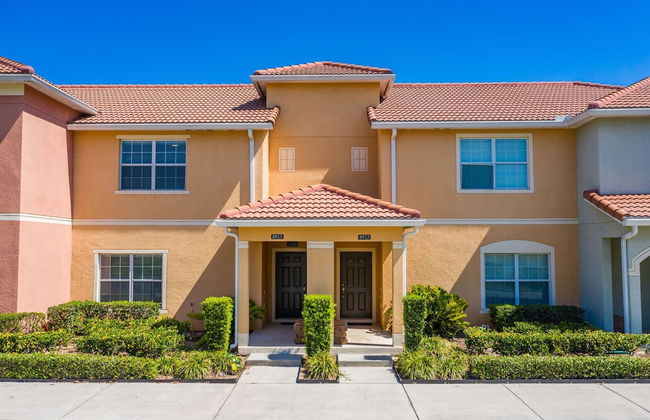 Contemporary 4 Bed 3 Bath Town Home With Upgrades, Private Pool i Close to Disney, Shopping - Foto 40