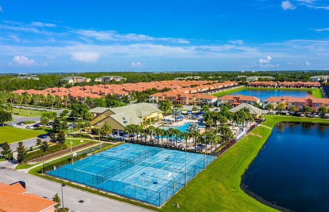 Contemporary 4 Bed 3 Bath Town Home With Upgrades, Private Pool i Close to Disney, Shopping - Foto 26