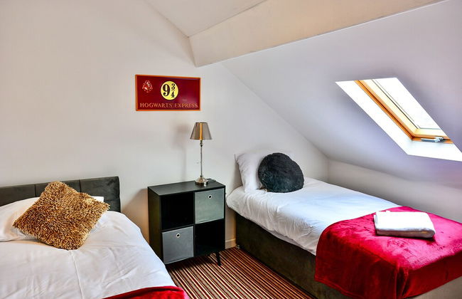 Captivating 3-bed House in Swansea Town Center - Foto 9