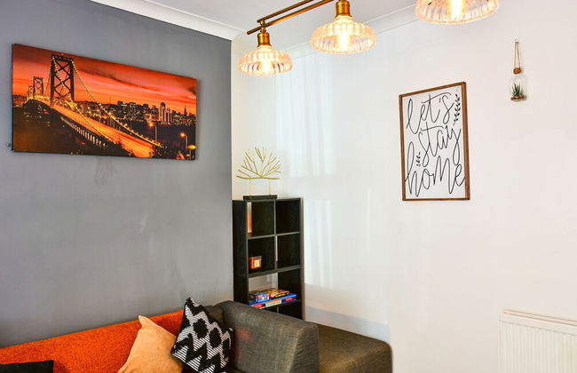 Captivating 3-bed House in Swansea Town Center - Foto 15