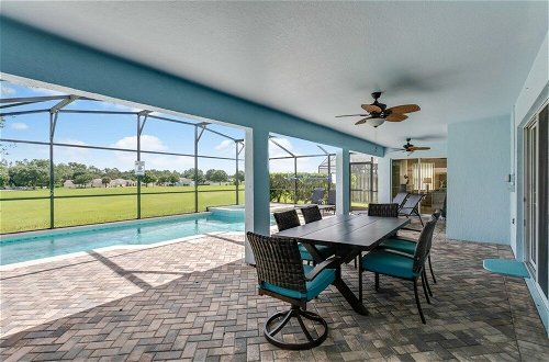 Photo 16 - 4BR Pool Home in Orange Tree by SHV