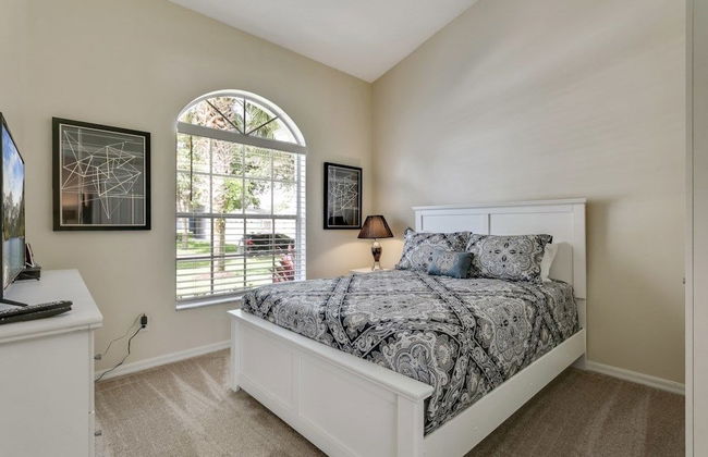 4BR Pool Home in Orange Tree by SHV - Foto 4