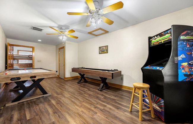 Poplar Point Condo Unit 12A - Two Bedroom Condo - Foto 23